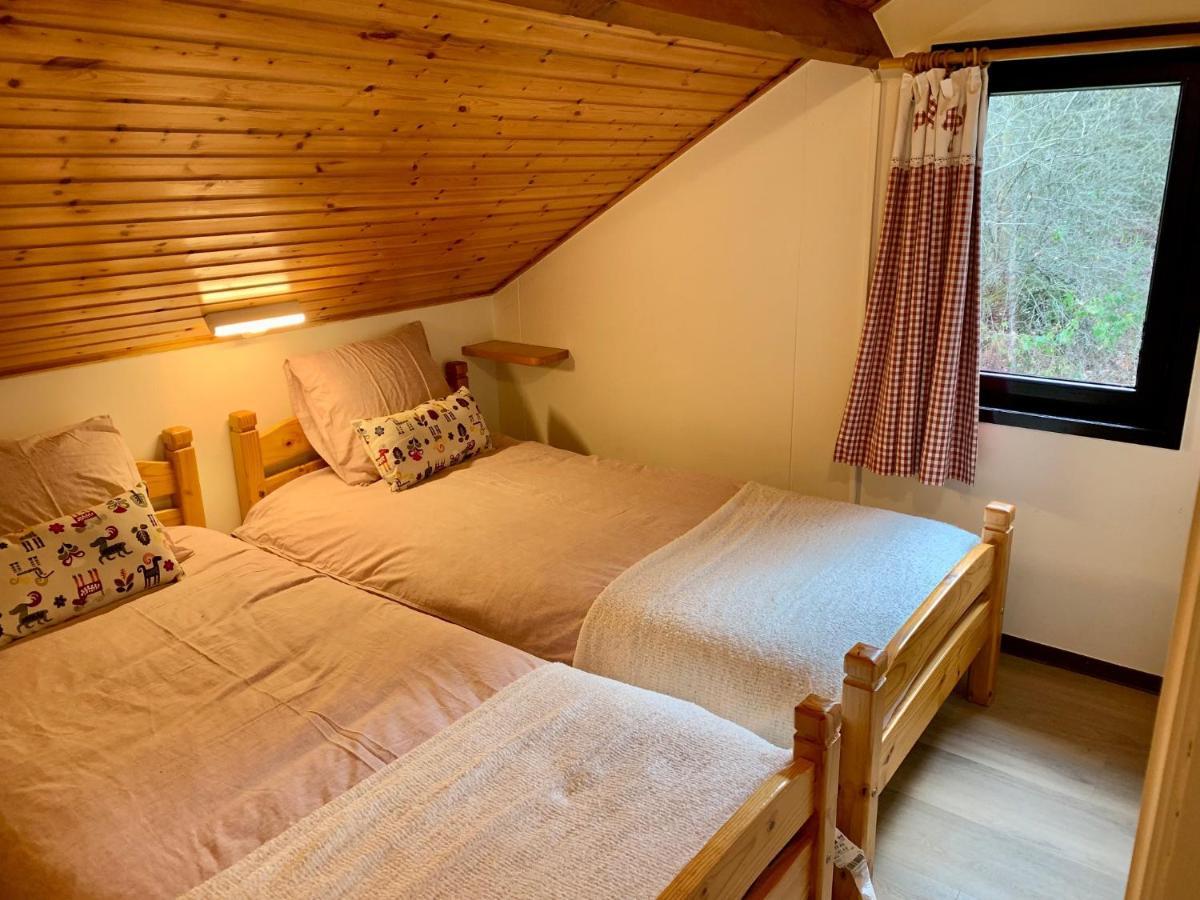 Gezellige Familie Chalet Oizy Exterior photo