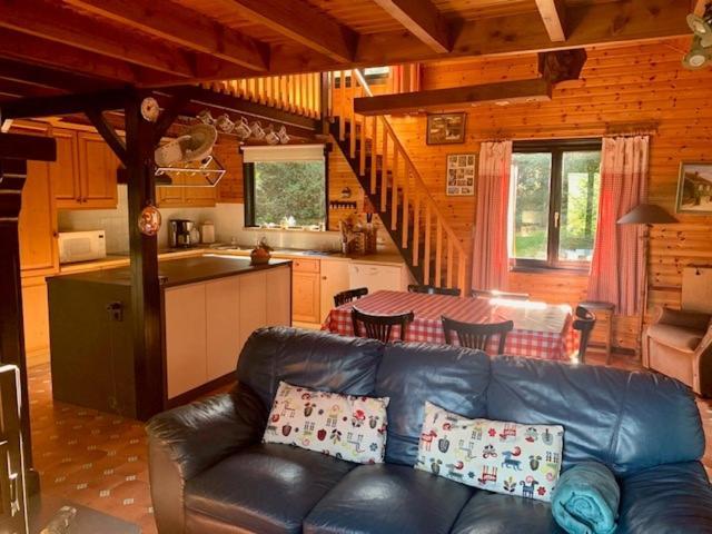 Gezellige Familie Chalet Oizy Exterior photo